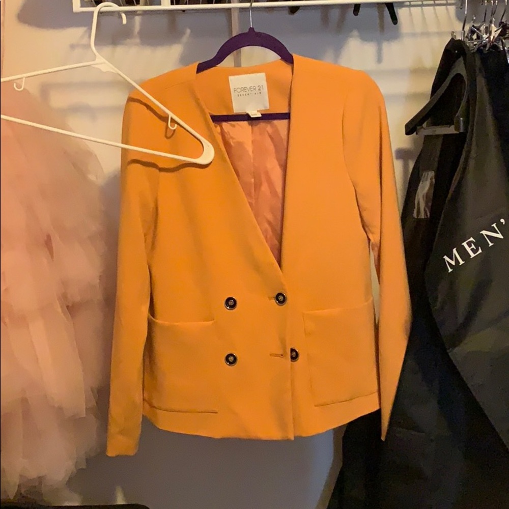 Woman’s blazer